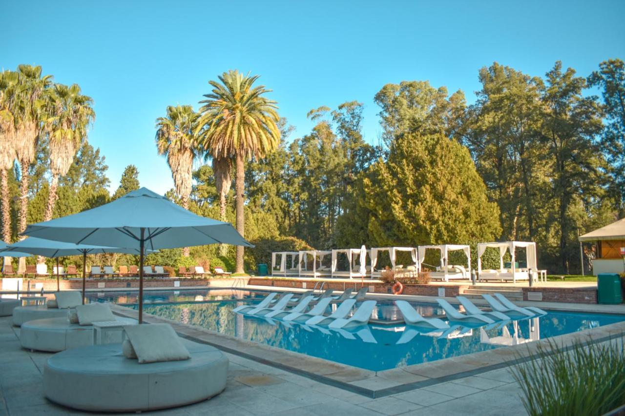 Sheraton Pilar Hotel & Convention Center Dış mekan fotoğraf