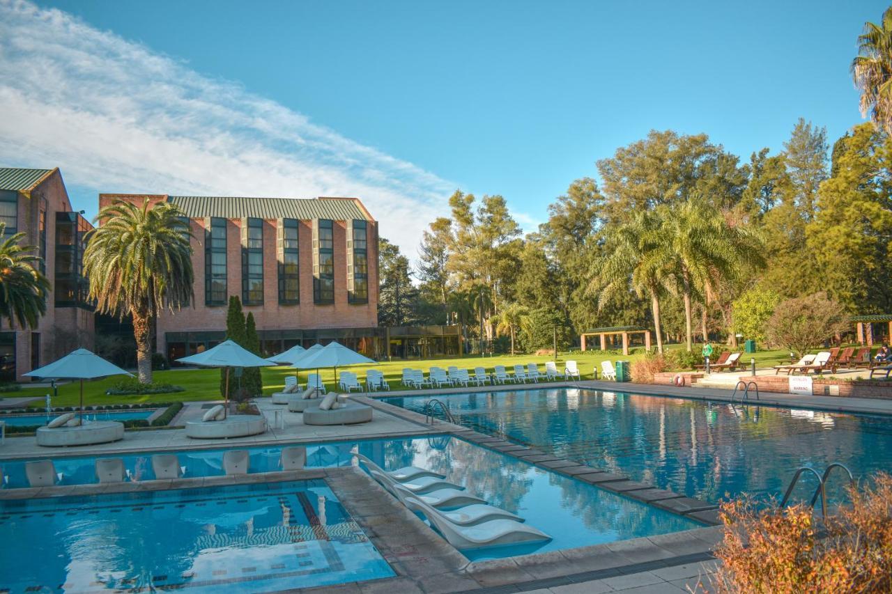 Sheraton Pilar Hotel & Convention Center Dış mekan fotoğraf