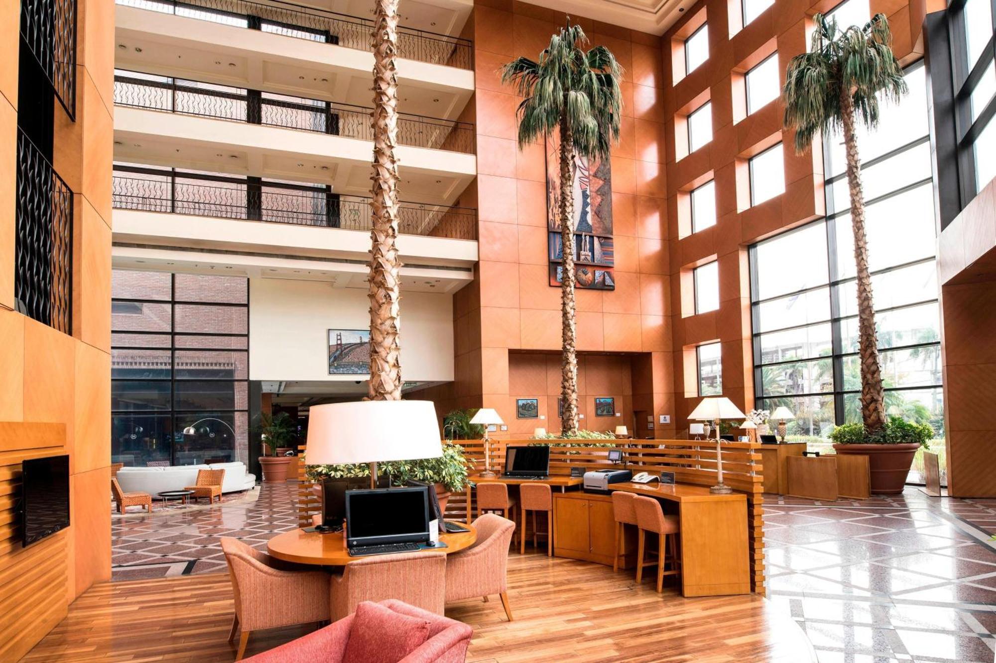 Sheraton Pilar Hotel & Convention Center Dış mekan fotoğraf