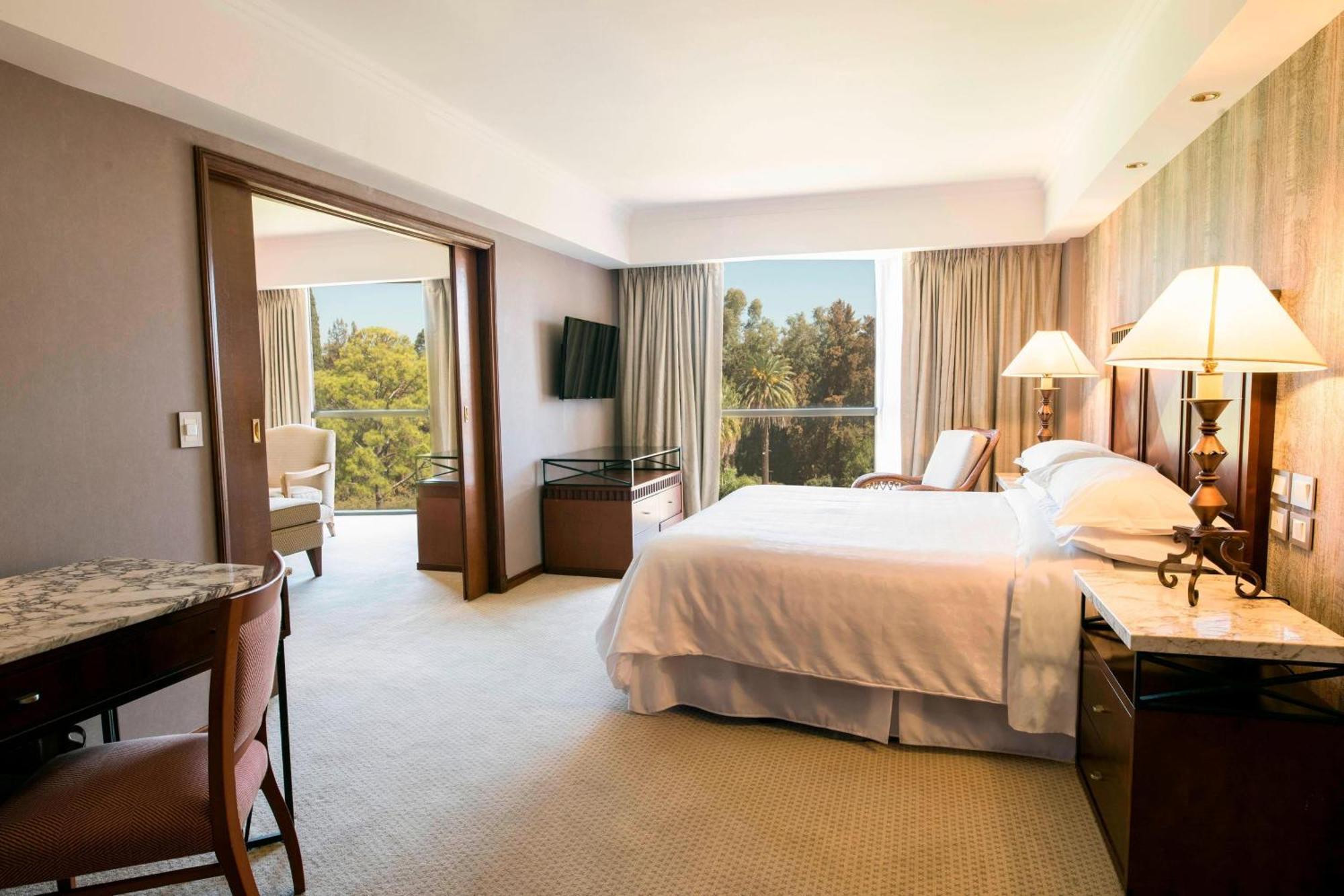 Sheraton Pilar Hotel & Convention Center Dış mekan fotoğraf
