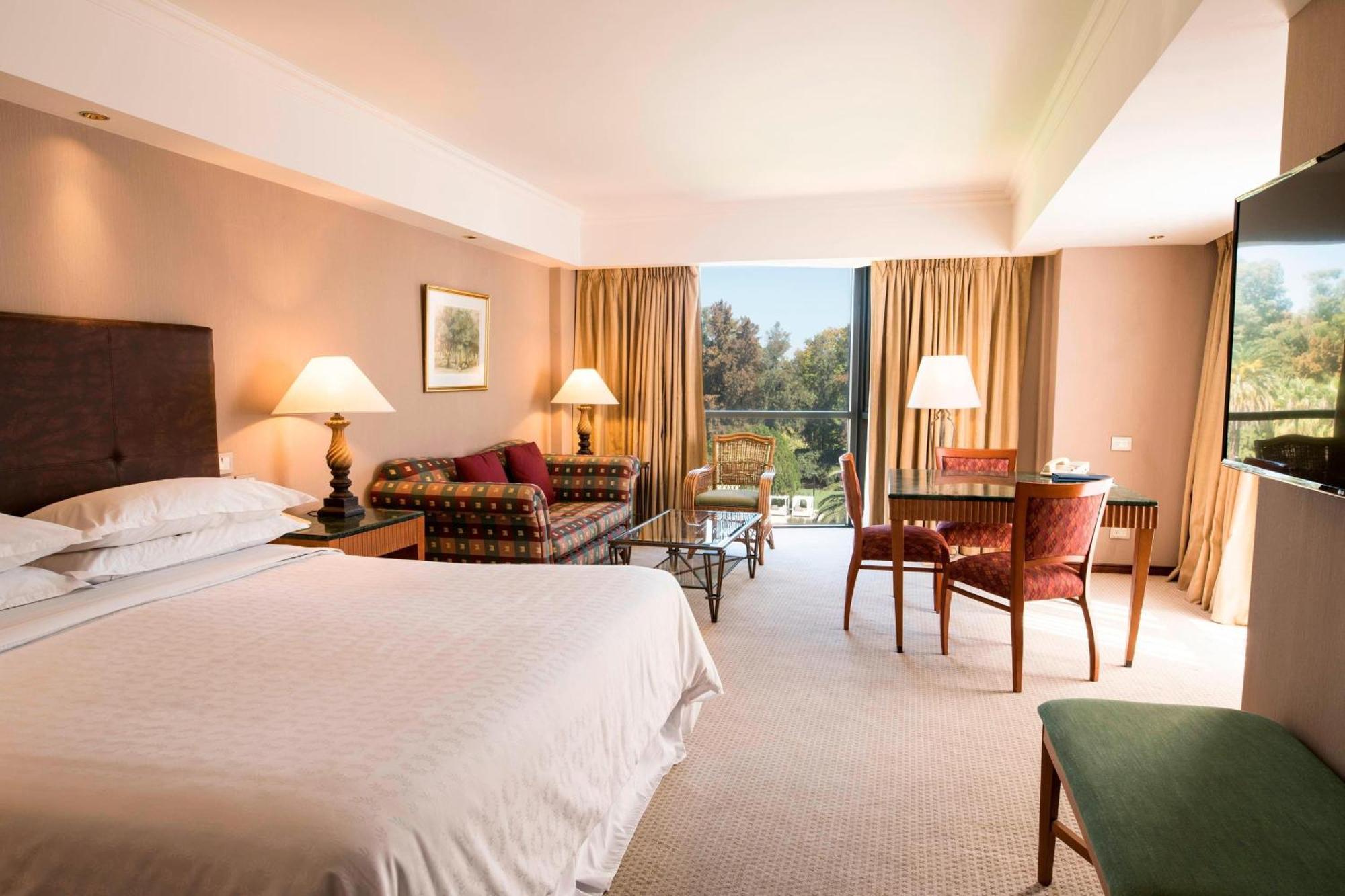 Sheraton Pilar Hotel & Convention Center Dış mekan fotoğraf